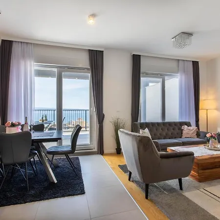 Penthouse Heavenly Апартаменты Сплит
